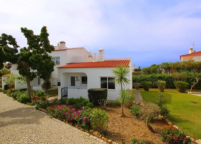 Hébergement de vacances Casa Scarlett Walk To Communal Pool Carvoeiro (Lagoa)
